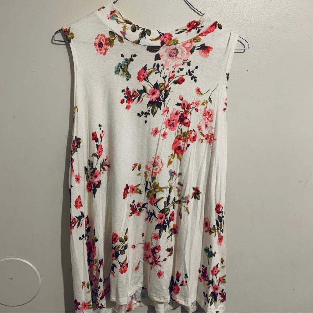 Cute flower turtle neck top